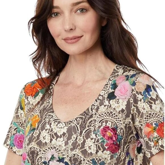 NWT Johnny Was Janie Favorite Short Sleeve V‑Neck Swing Tee - Picture 1 of 7